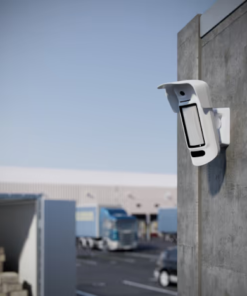 Fotodetector exterior Ajax MotionCam Outdoor HighMount PhOD con doble tecnología PIR y microondas, captura de imágenes en alta resolución, instalación en pared